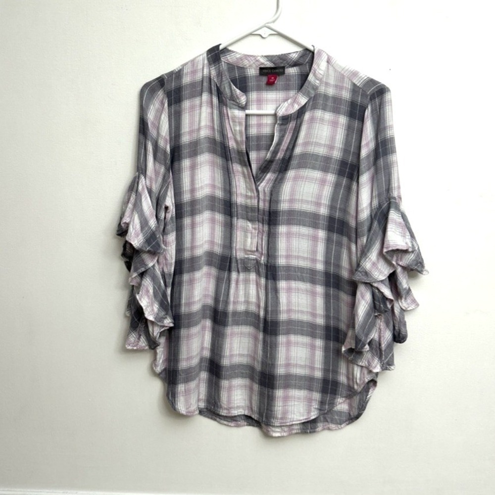 Vince Camuto Popover Blouse Top Women XS Ruffle Sleeve Pink Gray Plaid Pin Tuck